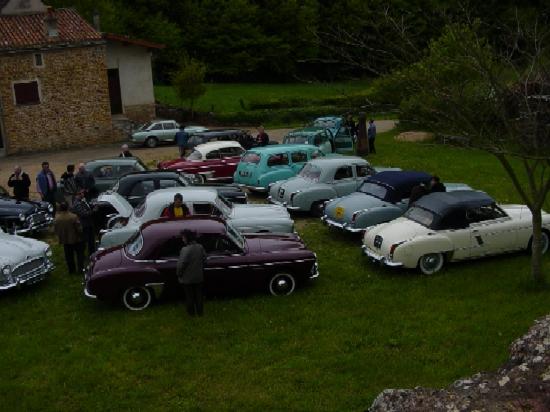 Que de belles autos que les Fr&eacute;gates.