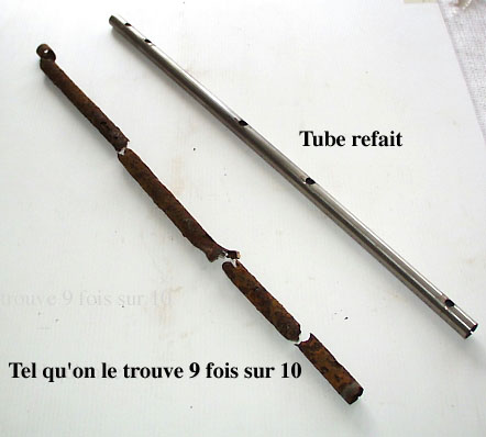 Tube r&eacute;partiteur d'eau de culasse