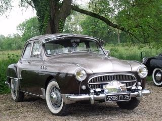 Berline Grand Pavois 1957 ou 58 - type R1103